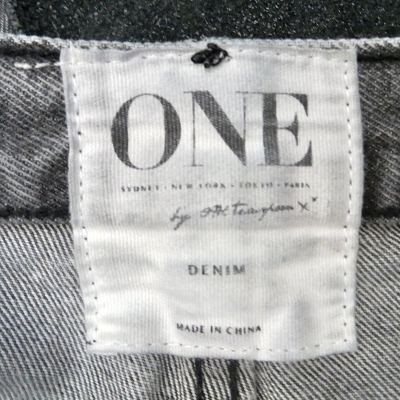 One Teaspoon Distressed Bandits Denim Jean Shorts Leather Pockets Black SZ 27 - Picture 11 of 14